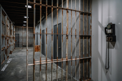 los_angeles_film_locations_standing_sets_jail_07