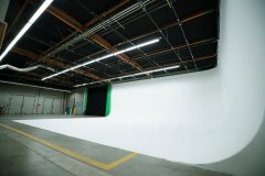 LA_Stage_A_White_CYC_Rental_Soundstage_Los_Angeles_02