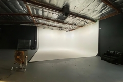 Van-Nuys_White_CYC_Stage_Rental_Soundstage_Los_Angeles_1